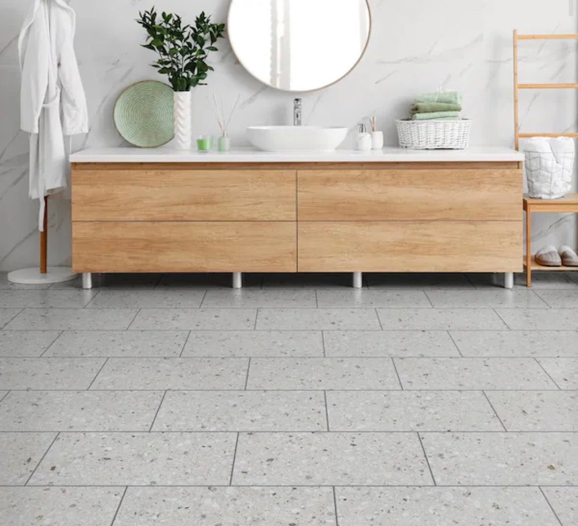 Lifeproof
Bent White Terrazzo 22 MIL x 11.9 in. W x 23.8 in. L Click Lock Waterproof Vinyl Tile Flooring (17.7 sq. ft./Case)