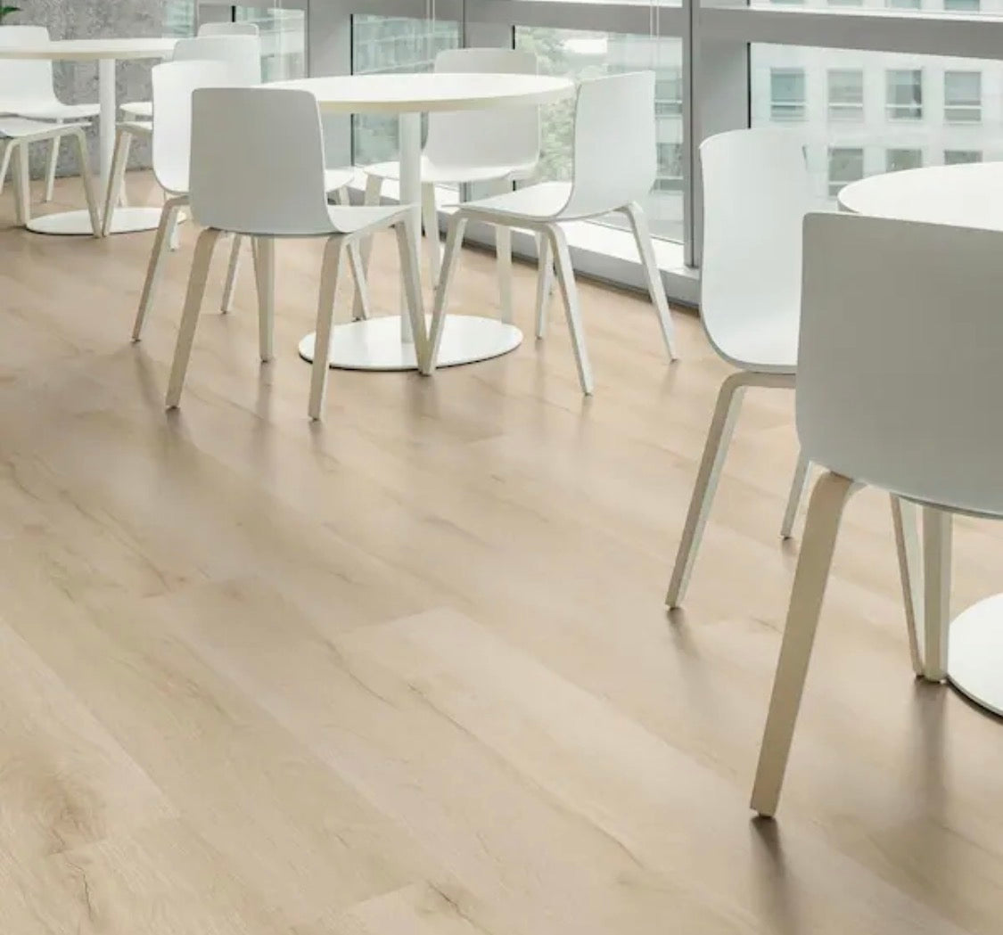 Lifeproof
Dusk Cherry 22 MIL × 8.7 in. W × 48 in. L Click Lock
Waterproof Luxury Vinyl Plank
Flooring (20.1 sqft/case)